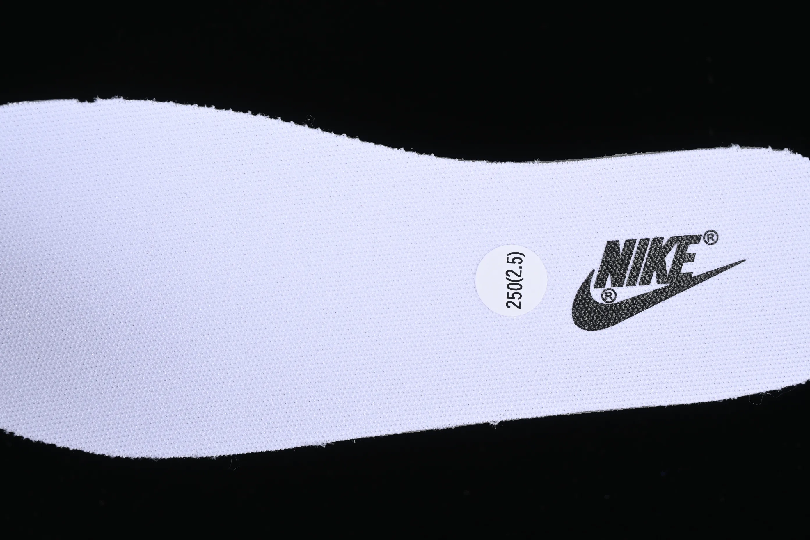 All categories Nk SB Dunk series Nk SB Dunk Low low-top sneakers CS version Nk Dunk Low "Panda" black and white panda customized version of deconstructed strap casual sneakers CW1590-100